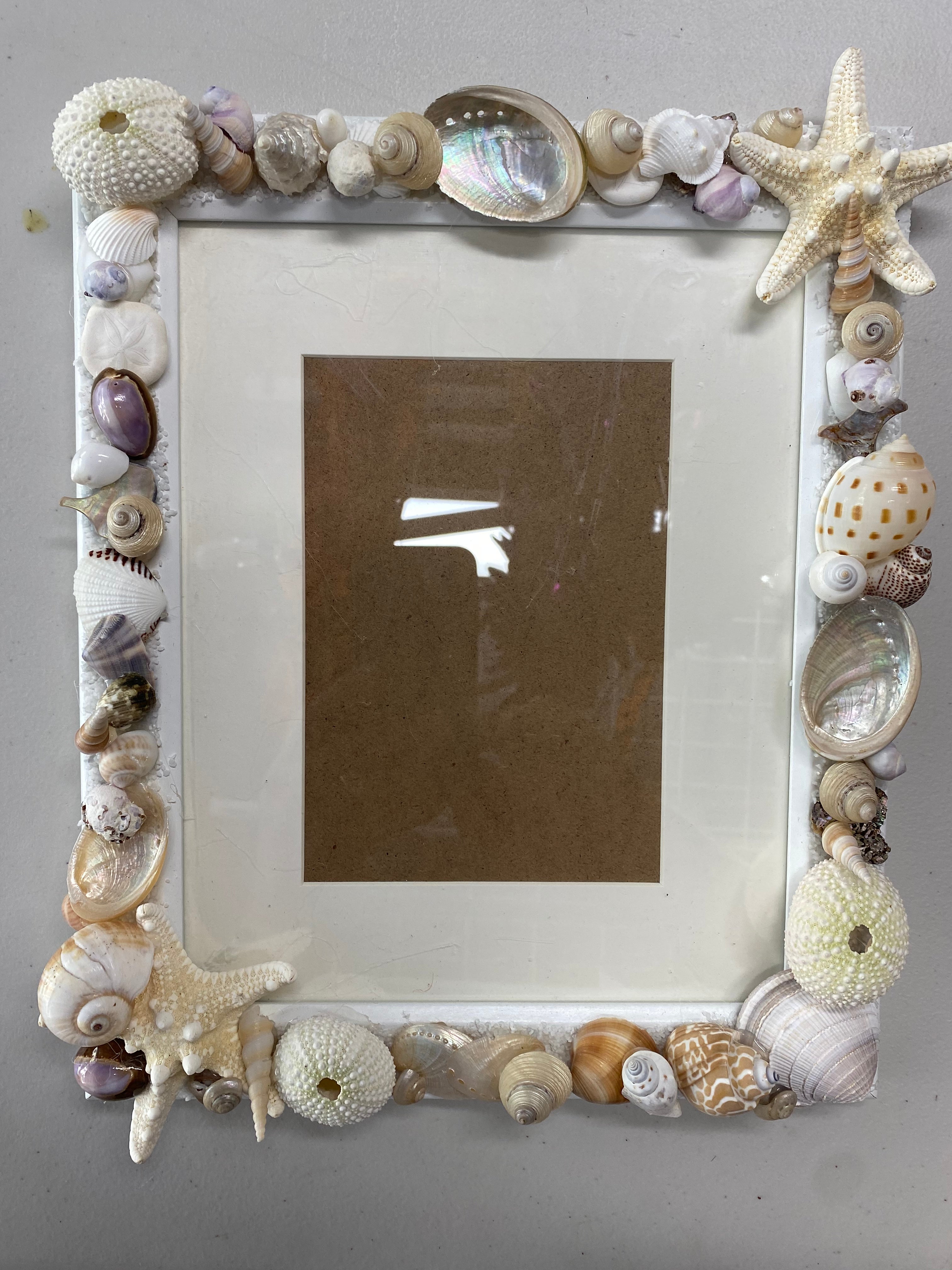 Shell picture frame - 8" x 10"